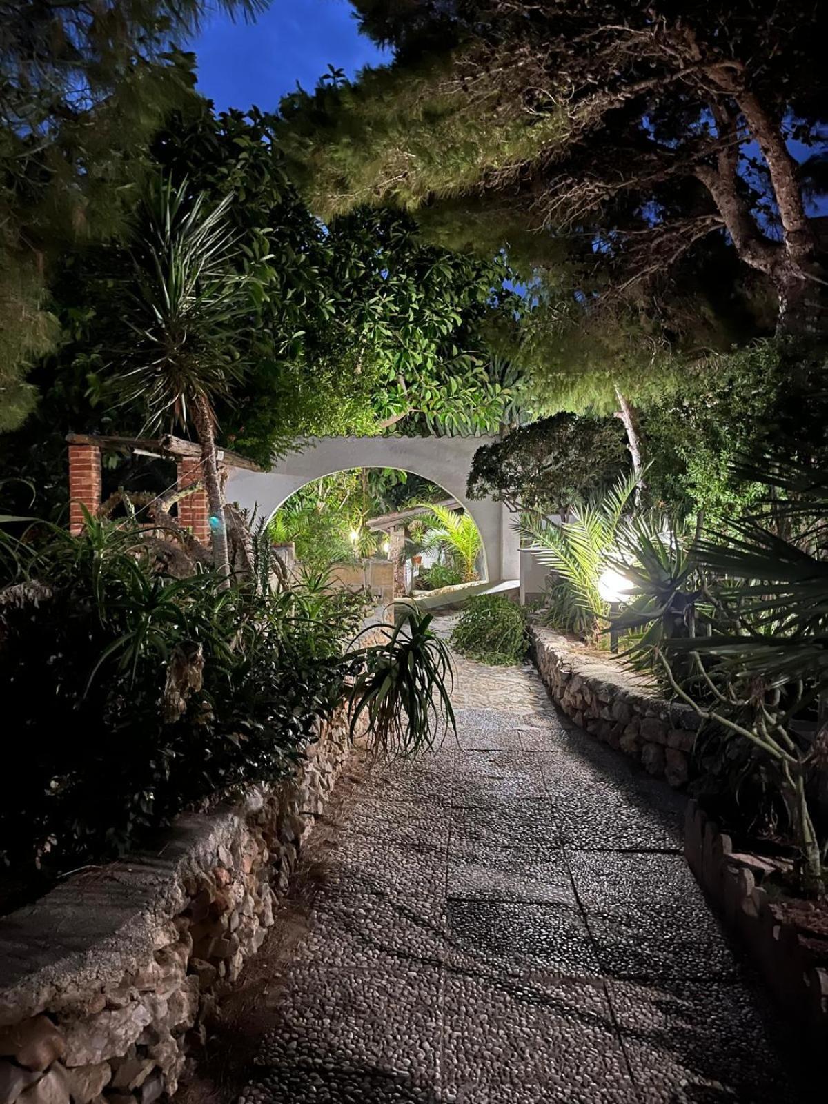 Villa Il Giardino Della Falena à Favignana Extérieur photo